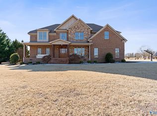 42 Birdie Rd, Scottsboro, AL 35768