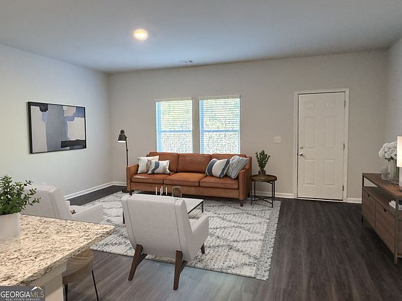 5th image of 125 Pin Oak Trl NW