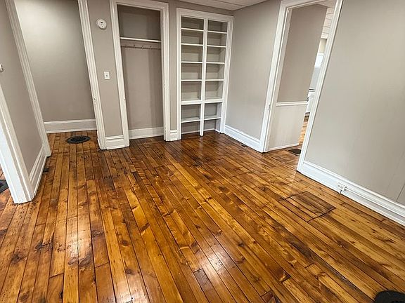3rd image of 1456-1458 Logan Ave #1456