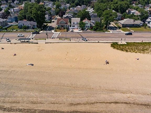 2nd image of 575 Quincy Shore Dr