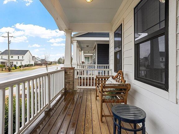 3rd image of 6411 Taylor Rd