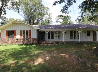 1105 Stratton Rd, Little Flock, AR 72756