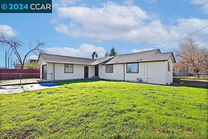 1st image of 4020 E Miner Ave