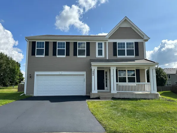 1445 Broadland Dr, Hampshire, IL 60140