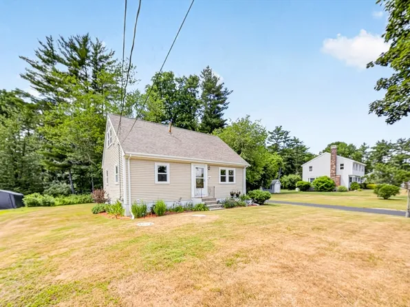 1761 Washington St, East Bridgewater, MA 02333