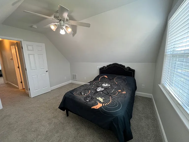 642 Hillside Dr — Photo 31