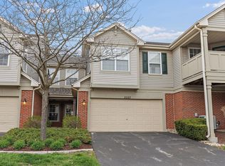 2227 Rockefeller Dr, Geneva, IL 60134