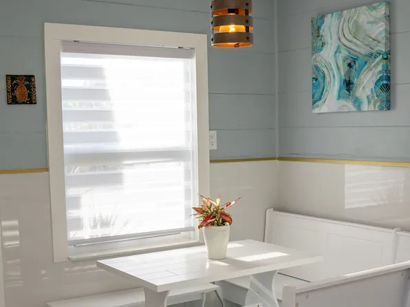 118 146th Ave, Saint Petersburg, FL 33708