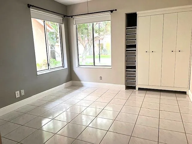 10110 NW 5th St — Photo 23