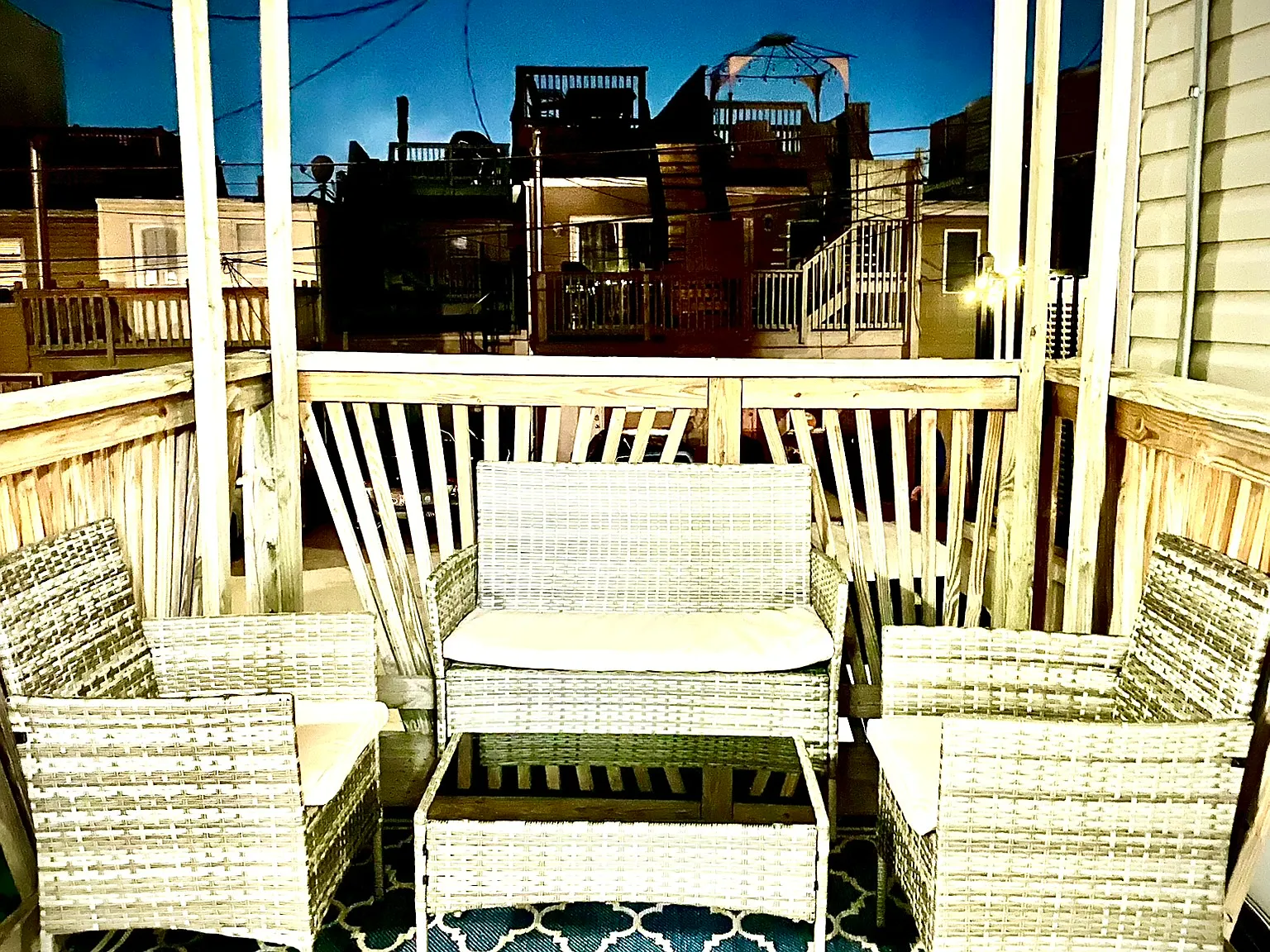 2 bed, 1100 sqft, $2,000 — Photo 3