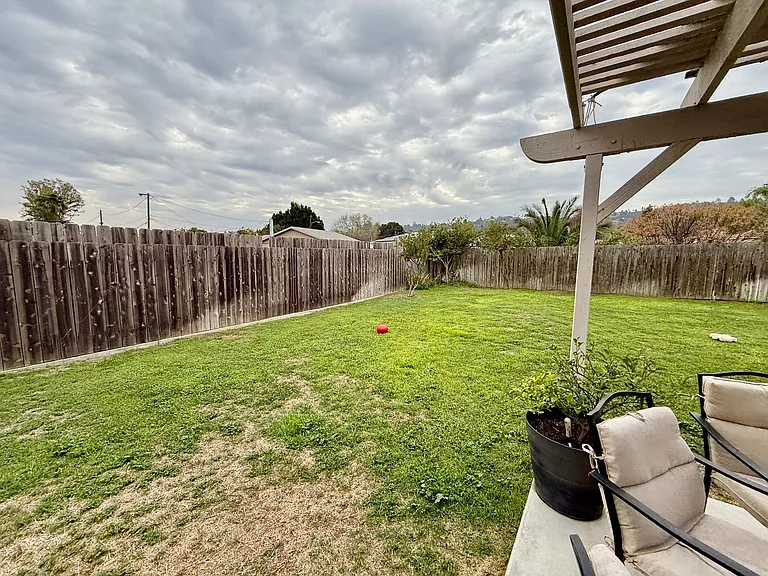859 W Renette Ave — Photo 11