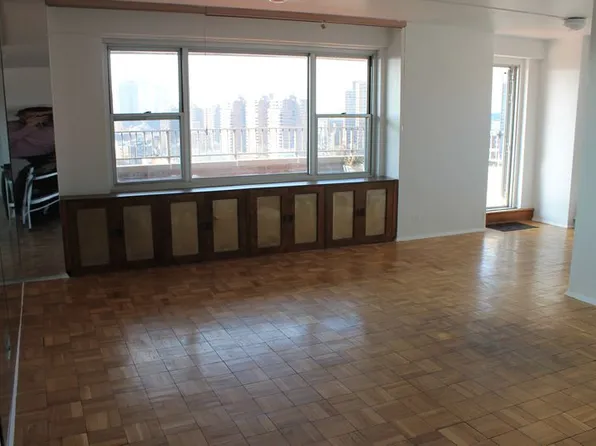 573 Grand Street image 1 of 14