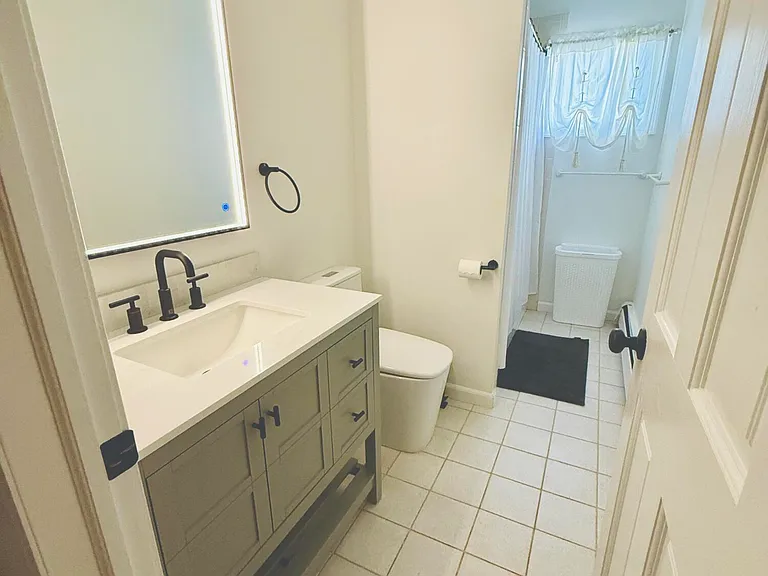 704 Dow Ave — Photo 13