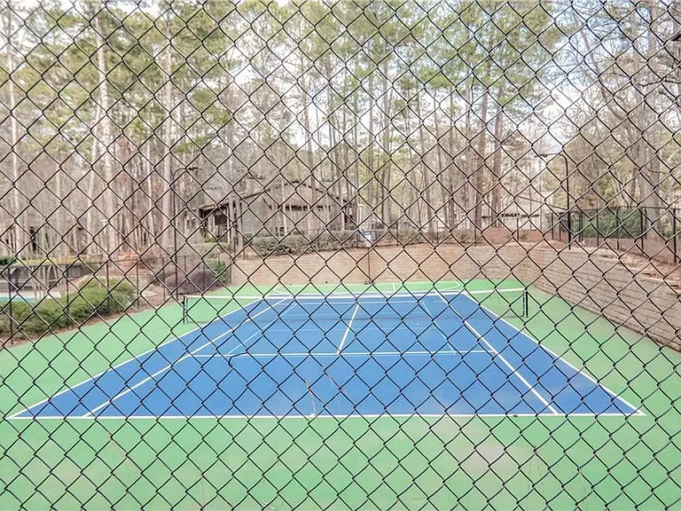 1506 Cumberland Ct SE — Photo 22