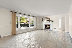 2nd image of 372 Stratford Rd