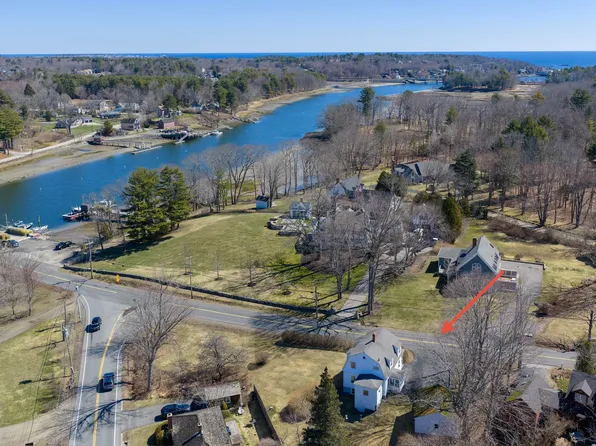 17 Seabury Road, York, ME 03909