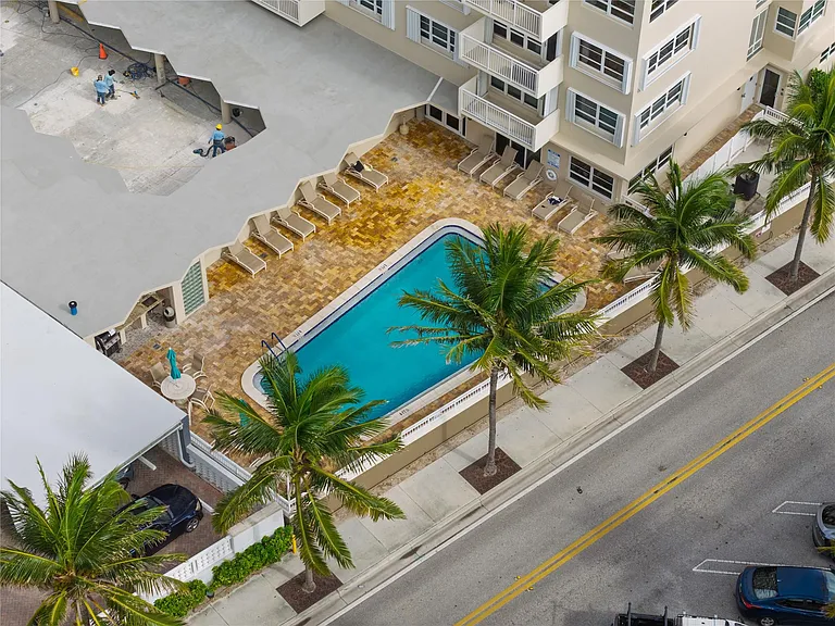 133 N Pompano Beach Blvd #501 — Photo 40