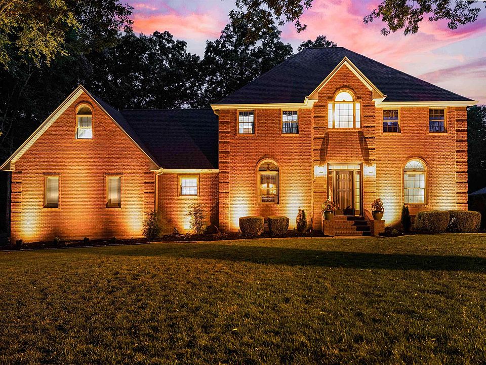 1st image of 1308 Fleetwood Dr