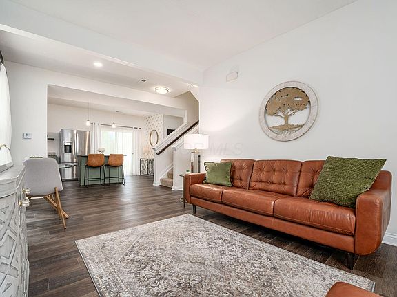 3rd image of 5565 Brassie Cir #601