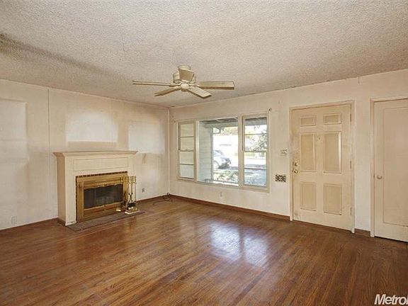 5th image of 2378 Anita Ave