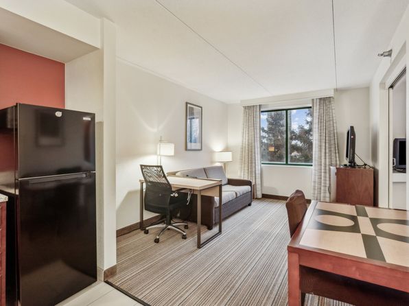 3400 Edinborough Way #315