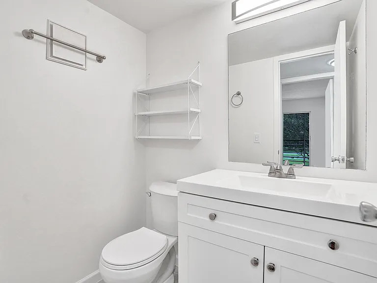 57 Dorset Dr #B — Photo 12