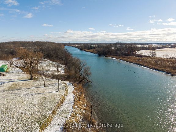 4th image of 1373 Chippawa Creek Rd