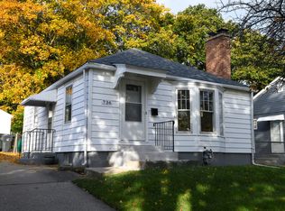 736 Flossmoor Ave, Waukegan, IL