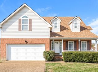 5101 Mountain Breeze Ct, La Vergne, TN 37086