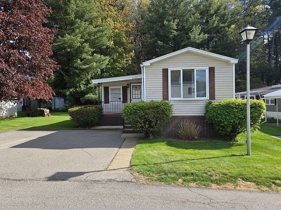 1st image of 23 Catherine Dr