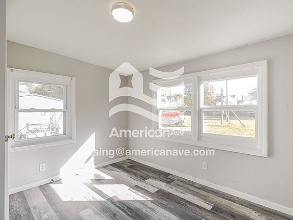 4th image of 713 W Garfield Ave