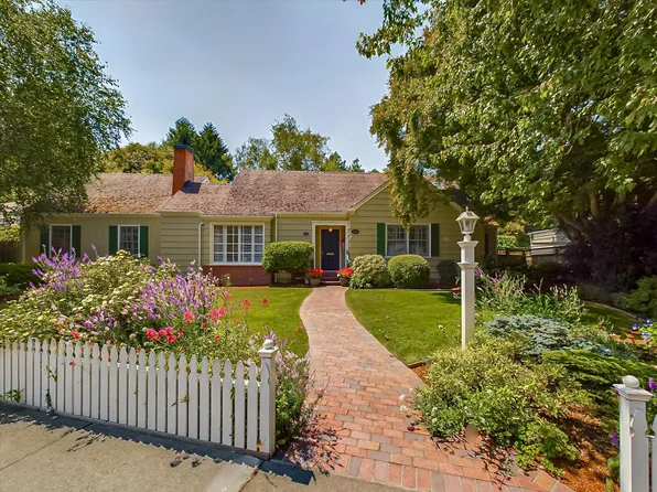 2116 O St, Eureka, CA 95501