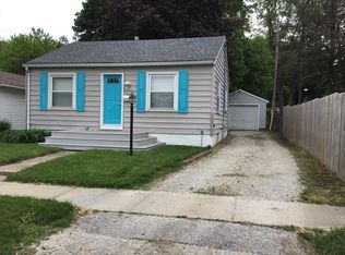 106 S Fair St, Champaign, IL 61821