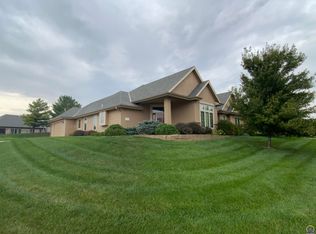 2133 SW Village Hall Rd, Topeka, KS 66614