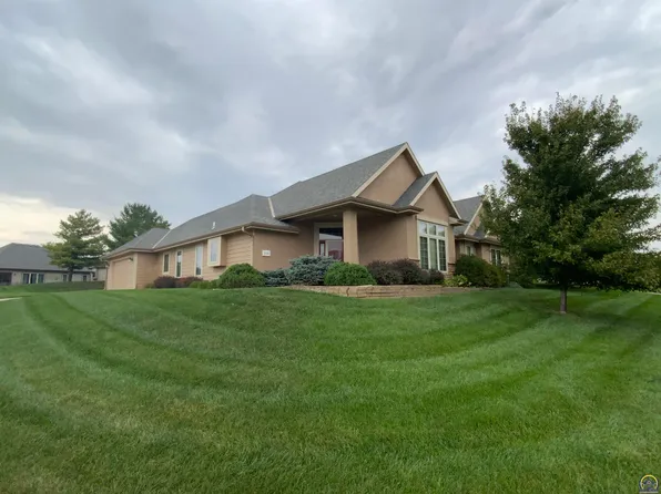 2133 SW Village Hall Rd, Topeka, KS 66614