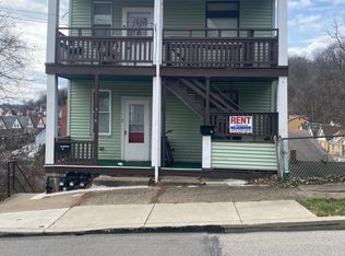 516 Center Ave FLOOR 1, Pitcairn, PA