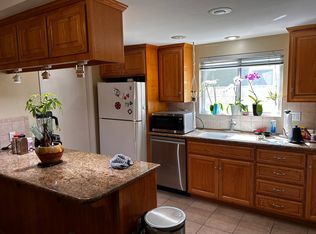 (Undisclosed Address), Huntington Beach, CA 92646