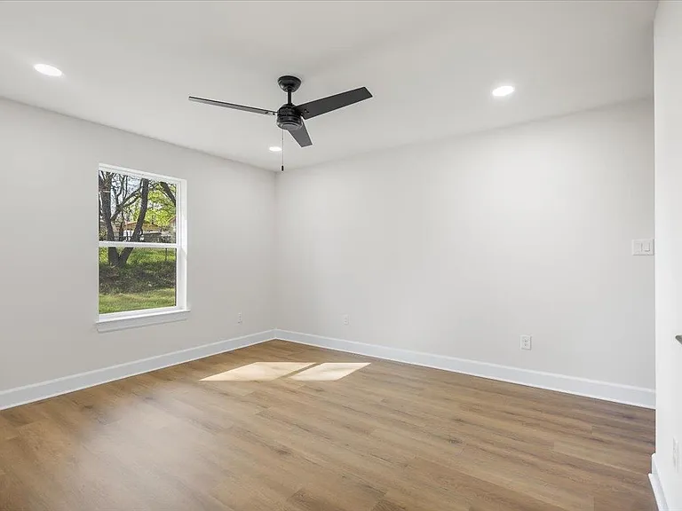 405 S Short St — Photo 33