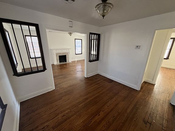 5th image of 2135 Hardin Dr