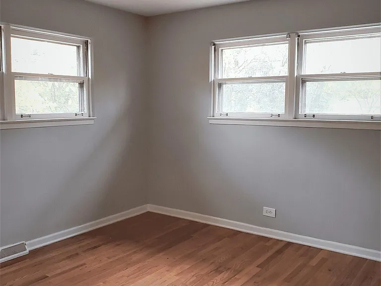 Bedroom 1 (Master)