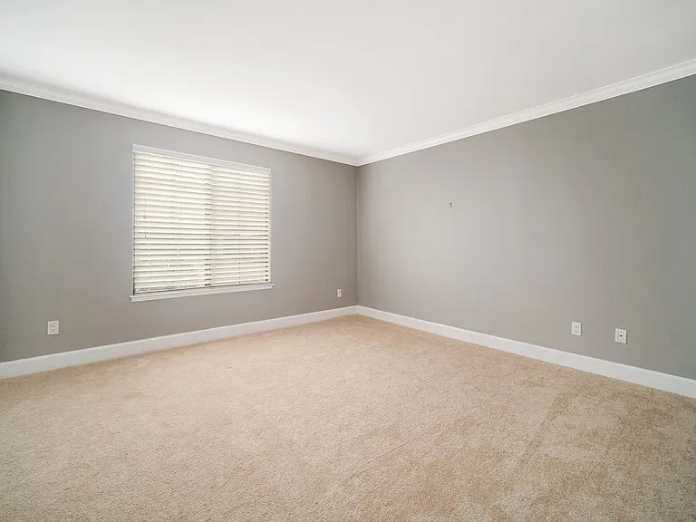 330 Eastridge Dr — Photo 16