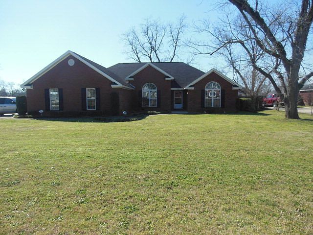 1st image of 223 Ambleside Dr