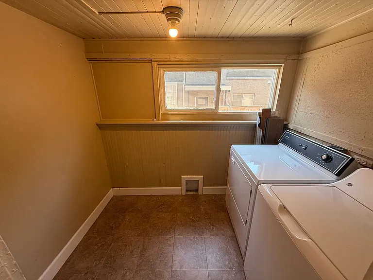 3955 Upham St — Photo 12