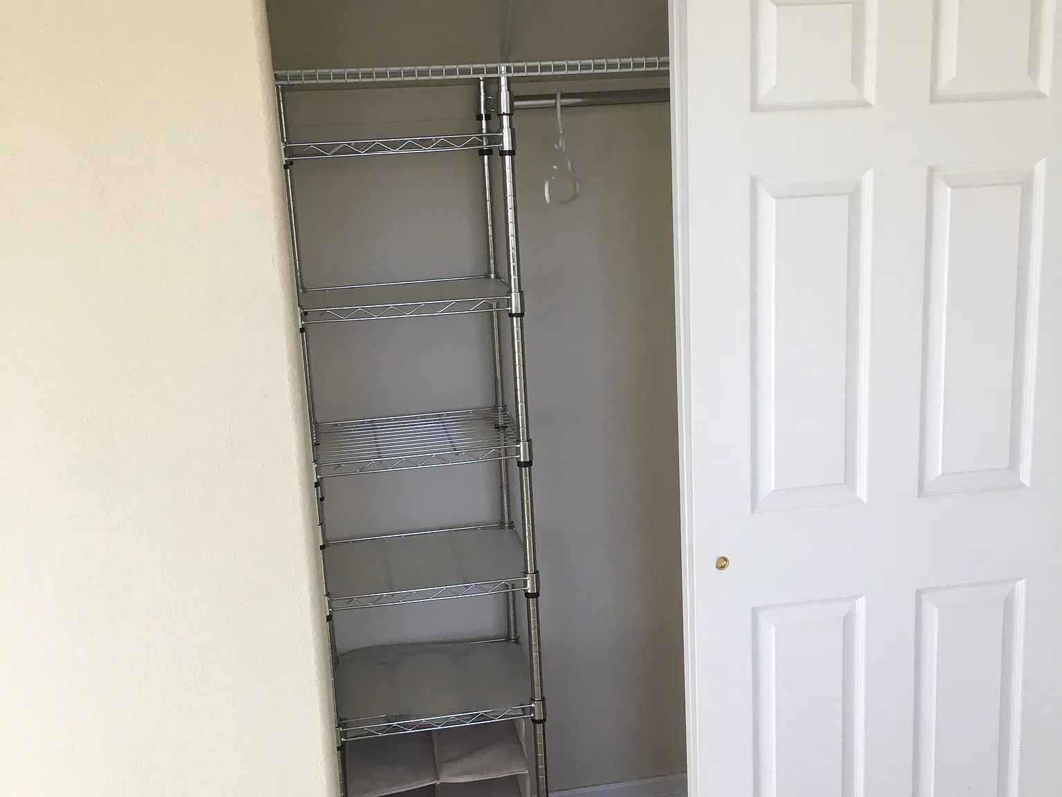 2 bed, 786 sqft, $2,200 — Photo 4