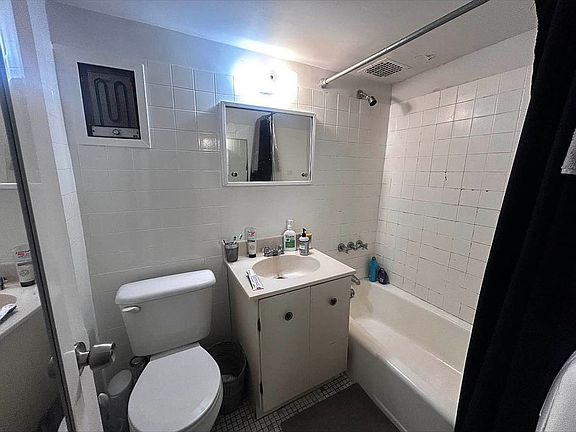 5th image of 518 E 80th St #2S