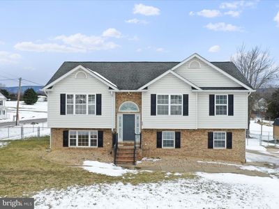 15 Friendship Ct, Toms Brook, VA, 22660