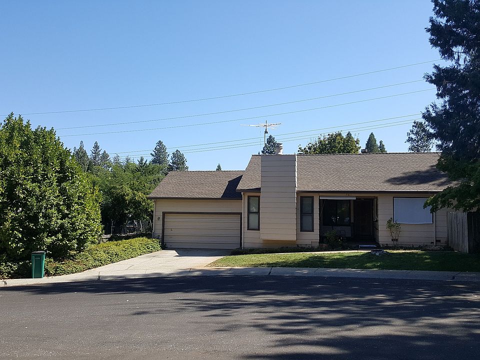 1st image of 561 Blight Rd