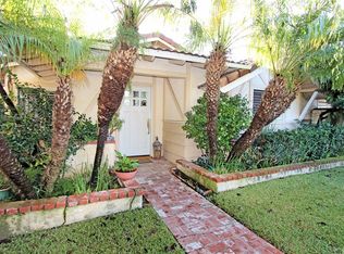 2298 Redlands Dr, Newport Beach, CA 92660