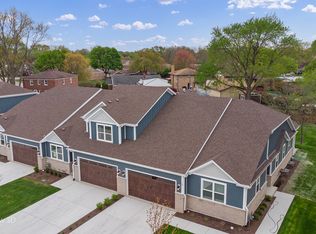 51 Steeple Bend Ln, Evergreen Park, IL 60805
