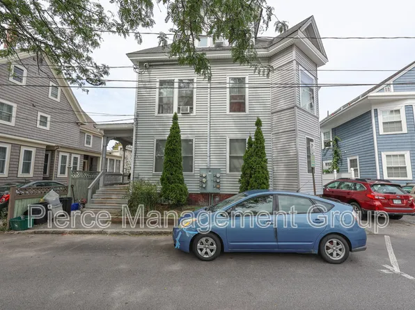 6 Blake St #1B, Concord, NH 03301